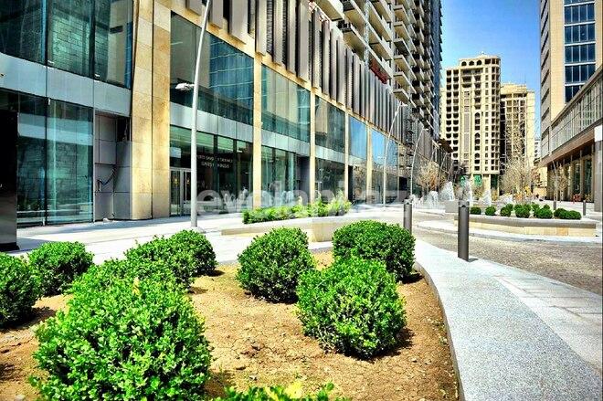 Satılır, yeni tikili, 5 otaqlı, 264 m², 28 may m.