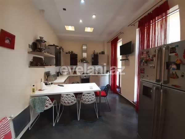 Satılır, həyət evi / bağ, 6 otaqlı, 400 m², Yasamal r.