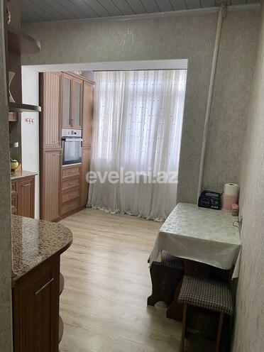 Satılır, köhnə tikili, 4 otaqlı, 120 m², Neftçilər m.