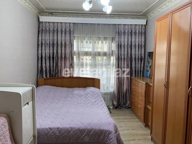 Satılır, köhnə tikili, 4 otaqlı, 120 m², Neftçilər m.