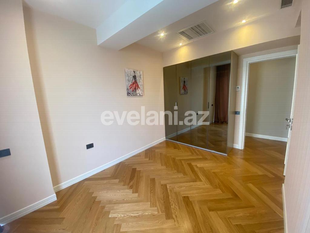 Satılır, yeni tikili, 4 otaqlı, 196 m², Şah İsmayıl Xətai m.