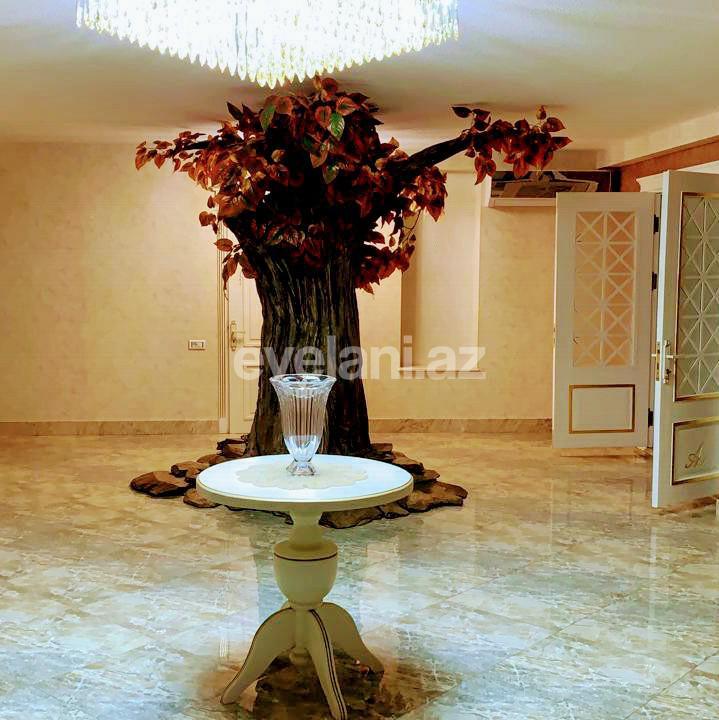 Satılır, həyət evi / bağ, 11 otaqlı, 1150 m², Şüvəlan q.