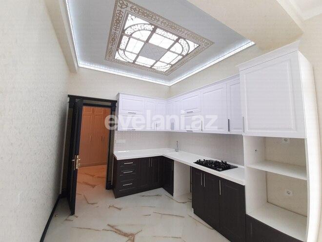 Продаётся, новостройка, 3-комнаты, 107 m², Иншаатчылар m.