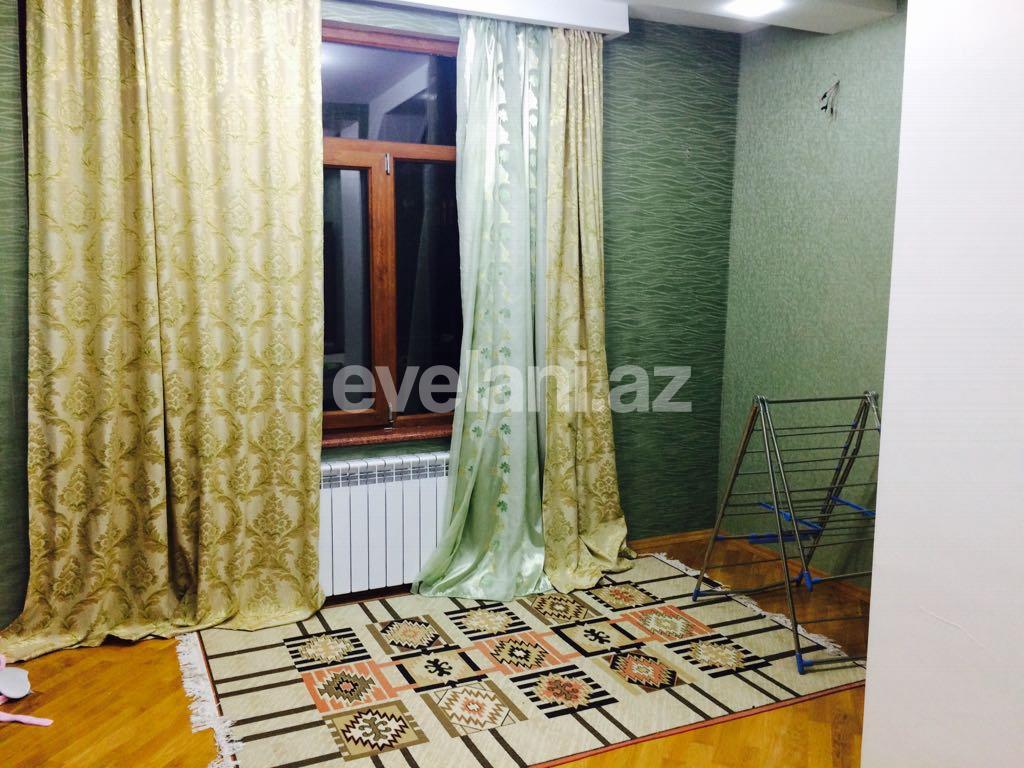 Satılır, köhnə tikili, 3 otaqlı, 100 m², Elmlər Akademiyası m.