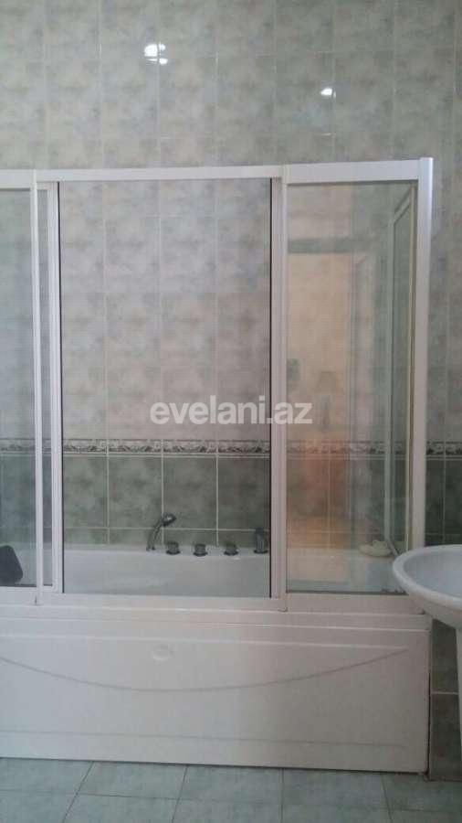 Satılır, köhnə tikili, 3 otaqlı, 100 m², Elmlər Akademiyası m.