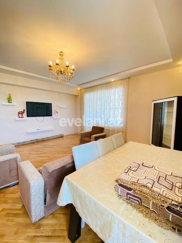 Satılır, yeni tikili, 2 otaqlı, 98 m², Azadlıq prospekti m.