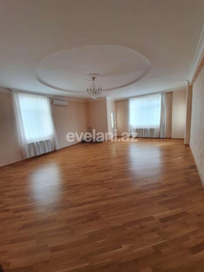 Satılır, yeni tikili, 3 otaqlı, 140 m², Azadlıq prospekti m.