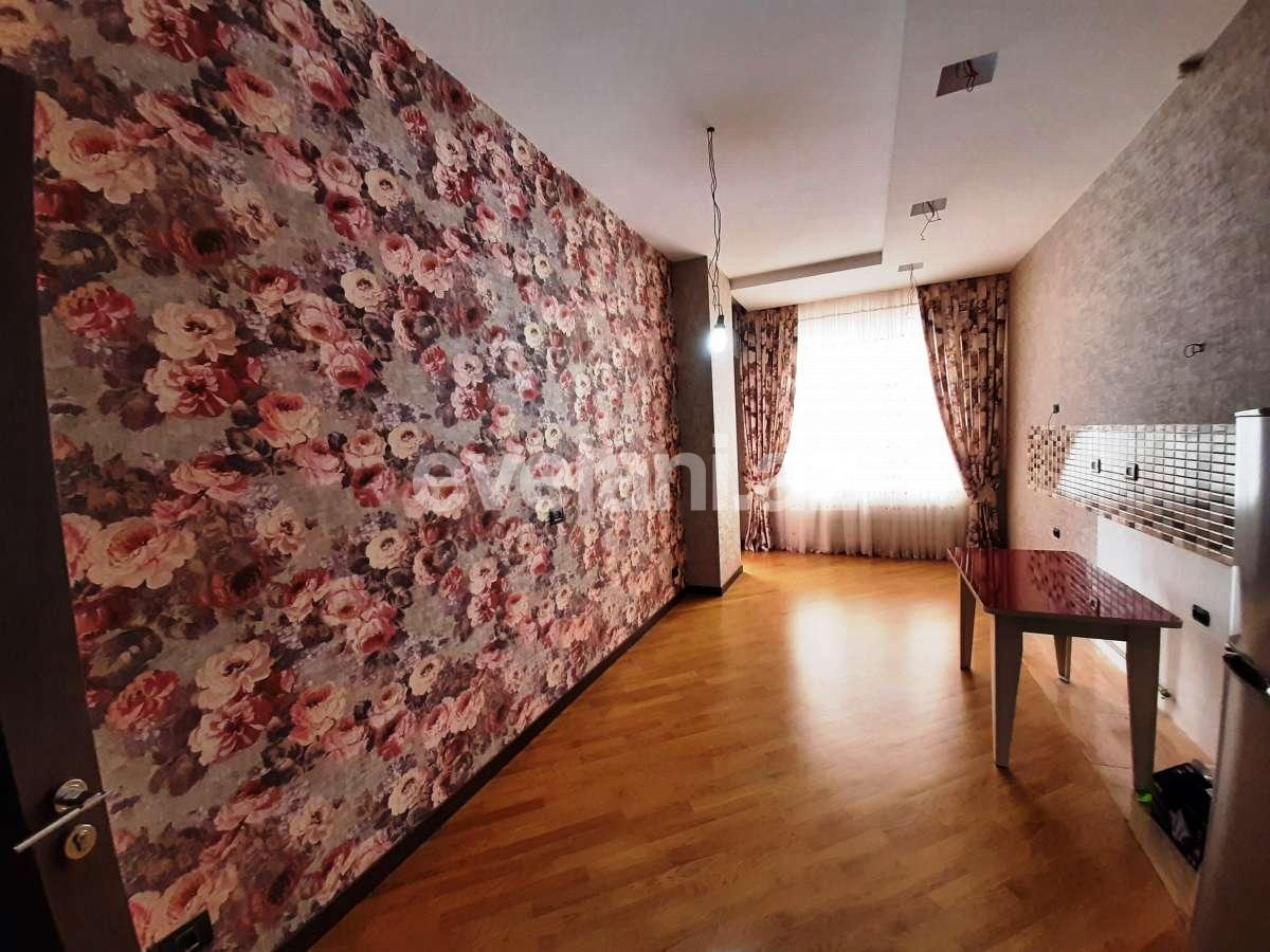 Sale, new building, 3 room, 180 m², Nizami m.