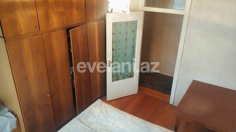 Sale, old building, 2 room, 55 m², Neftchilar m.