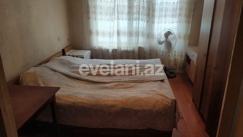 Sale, old building, 2 room, 55 m², Neftchilar m.