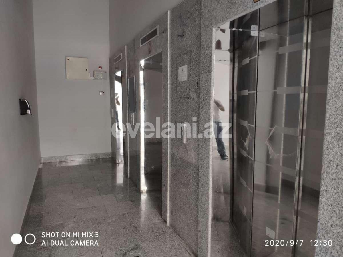 Satılır, yeni tikili, 3 otaqlı, 165 m², 28 may m.