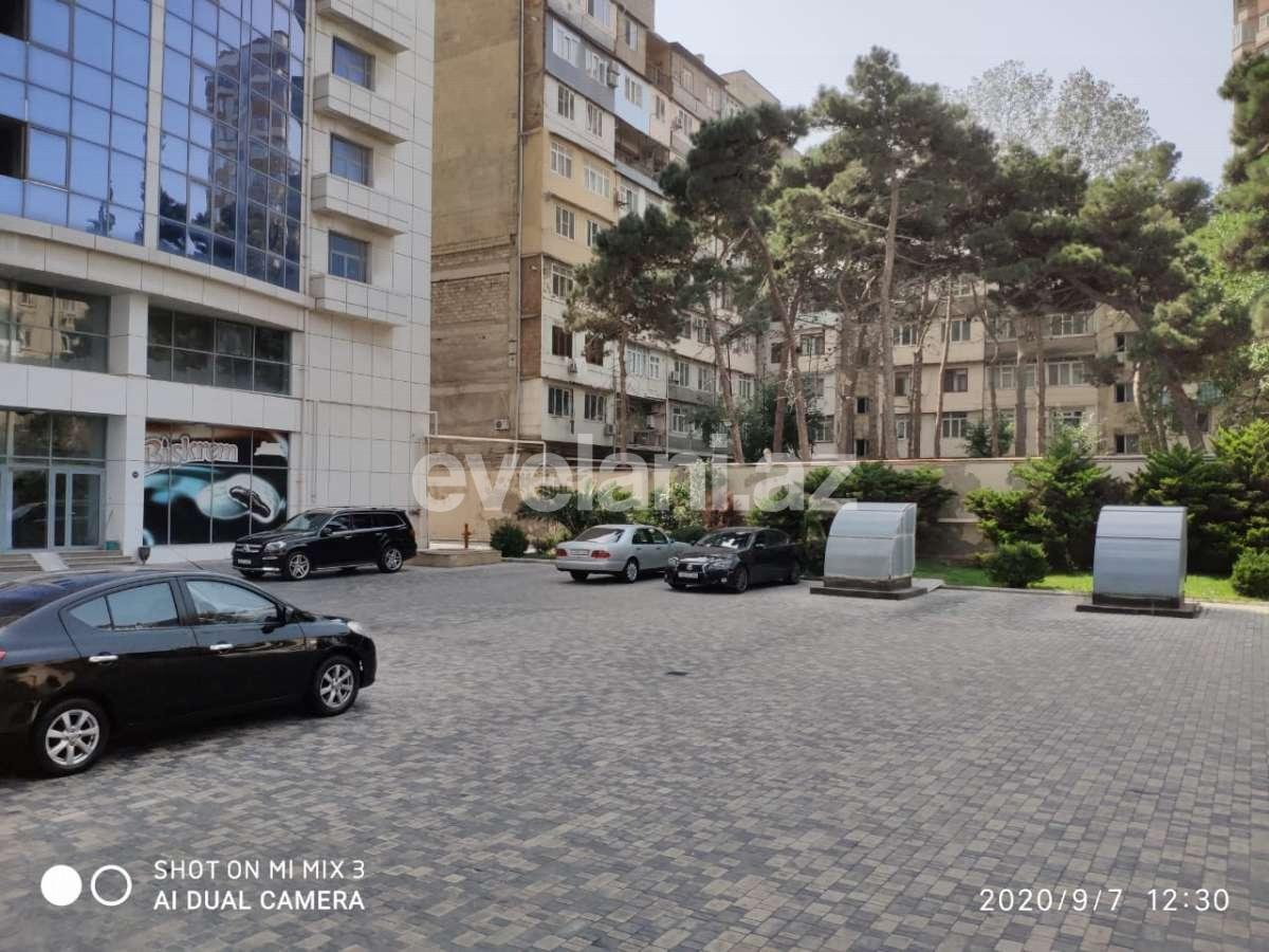 Satılır, yeni tikili, 3 otaqlı, 165 m², 28 may m.