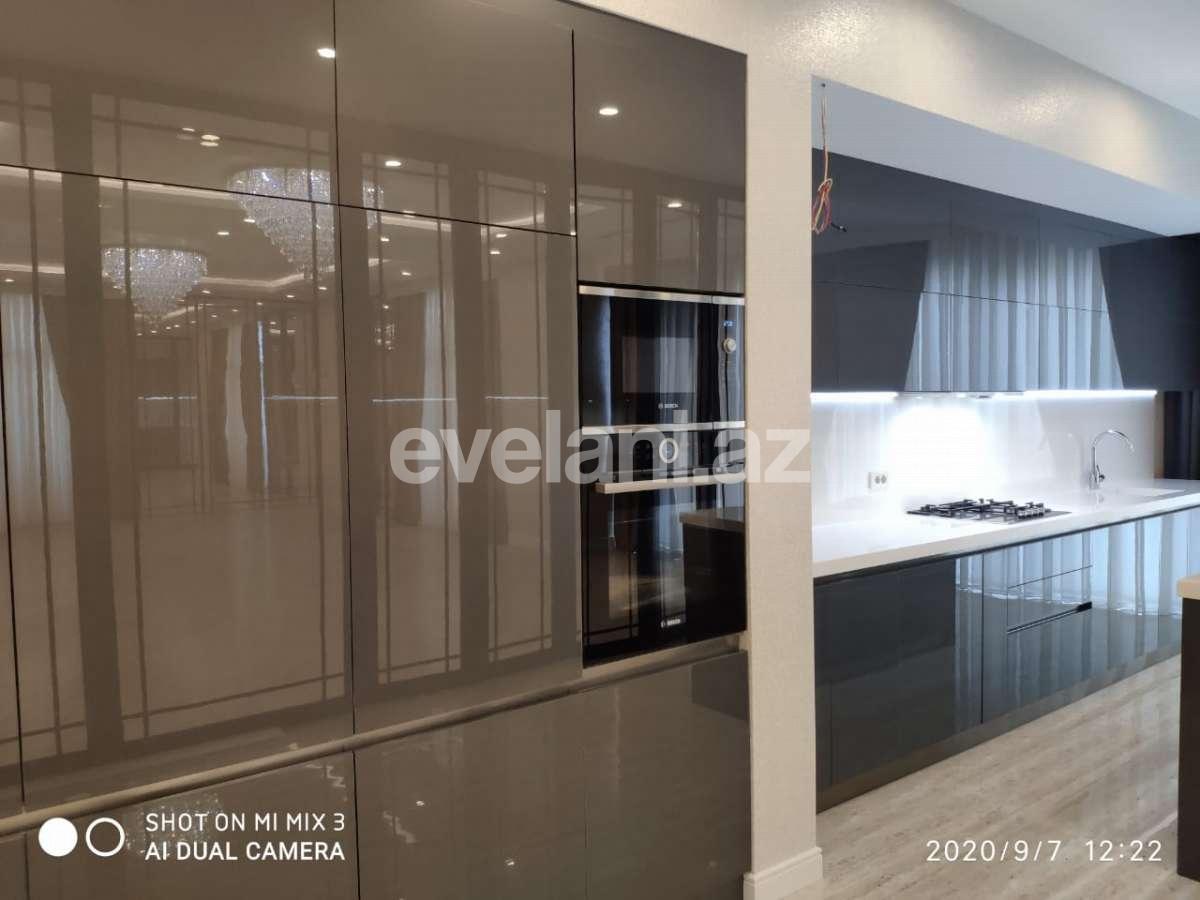 Satılır, yeni tikili, 3 otaqlı, 165 m², 28 may m.