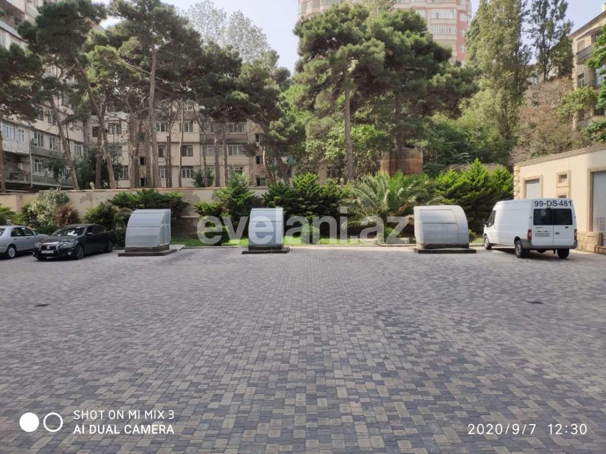 Satılır, yeni tikili, 3 otaqlı, 165 m², 28 may m.