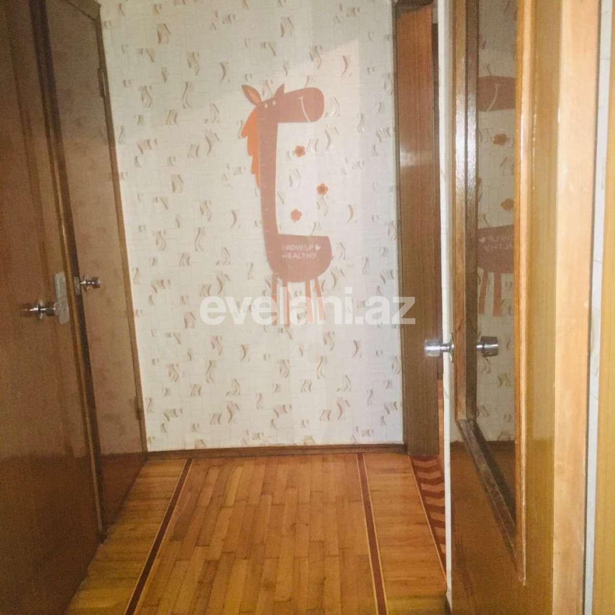 Sale, old building, 3 room, 80 m², Hazi Aslanov m.