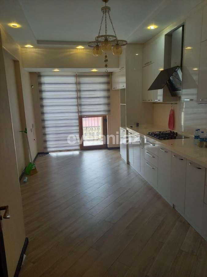 Satılır, yeni tikili, 2 otaqlı, 118 m², Şah İsmayıl Xətai m.