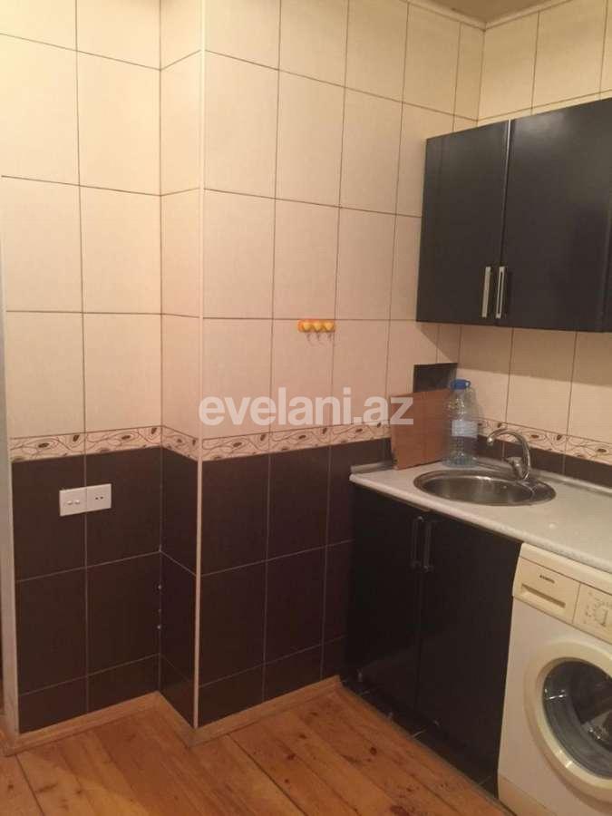 Satılır, yeni tikili, 3 otaqlı, 70 m², İnşaatçılar m.