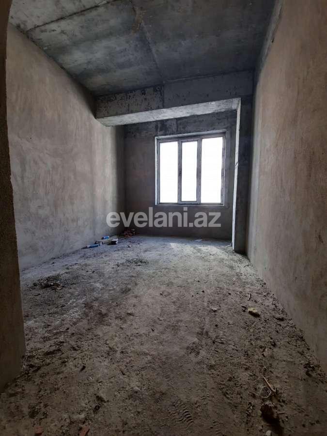 Satılır, yeni tikili, 2 otaqlı, 75 m², İnşaatçılar m.