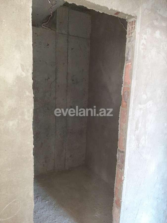 Satılır, yeni tikili, 2 otaqlı, 75 m², İnşaatçılar m.