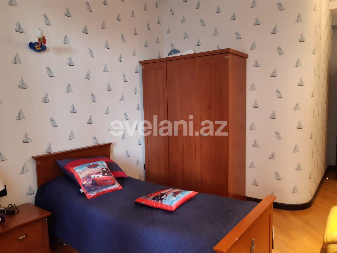 Satılır, yeni tikili, 5 otaqlı, 270 m², 28 may m.