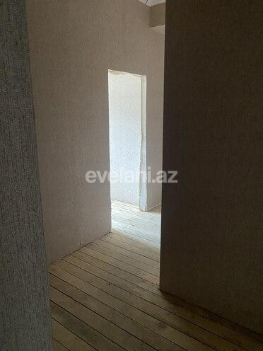 Satılır, köhnə tikili, 2 otaqlı, 66.2 m², İnşaatçılar m.