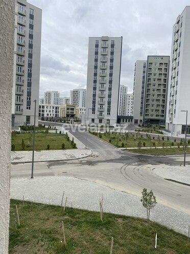 Satılır, köhnə tikili, 2 otaqlı, 66.2 m², İnşaatçılar m.