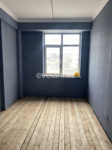 Satılır, köhnə tikili, 2 otaqlı, 66.2 m², İnşaatçılar m.