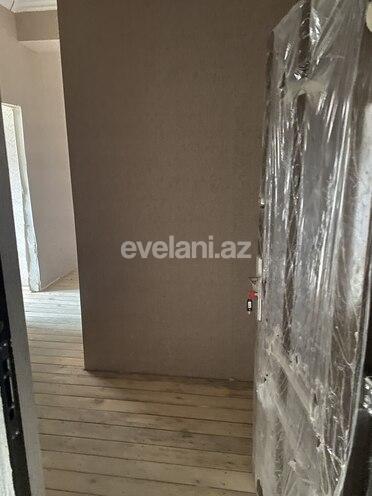 Satılır, köhnə tikili, 2 otaqlı, 66.2 m², İnşaatçılar m.