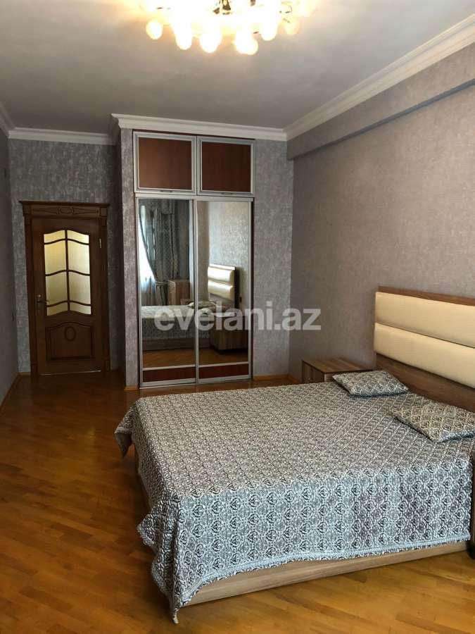 Satılır, yeni tikili, 3 otaqlı, 100 m², İnşaatçılar m.