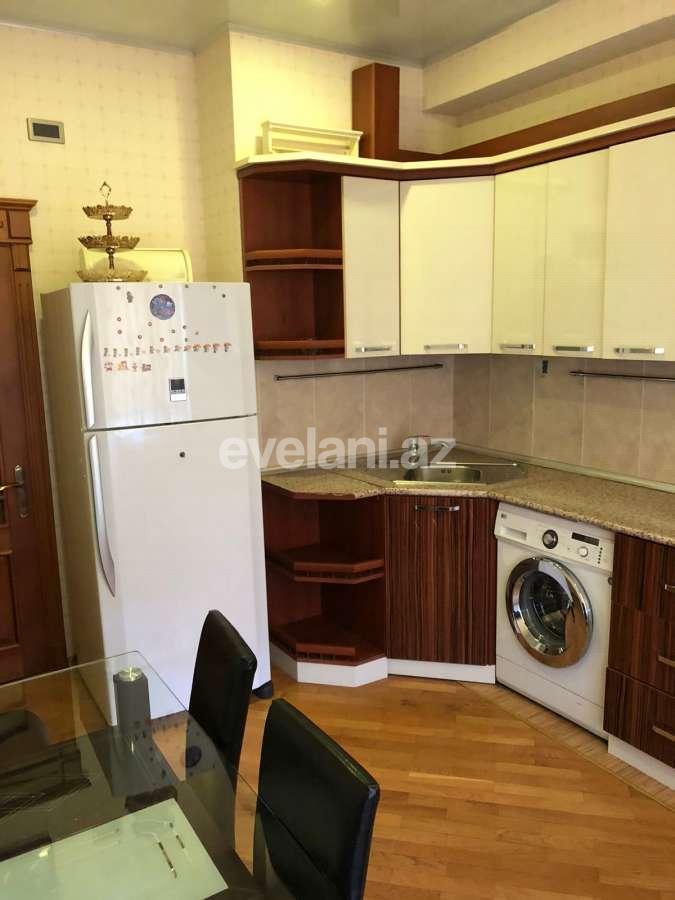 Satılır, yeni tikili, 3 otaqlı, 100 m², İnşaatçılar m.