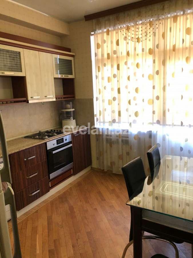 Satılır, yeni tikili, 3 otaqlı, 100 m², İnşaatçılar m.