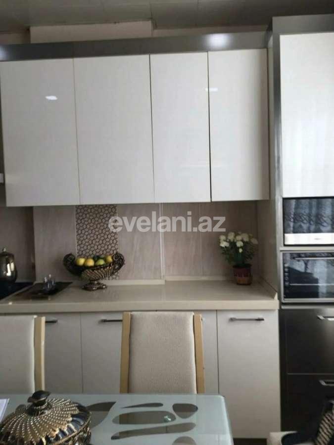 Satılır, yeni tikili, 2 otaqlı, 83 m², İnşaatçılar m.