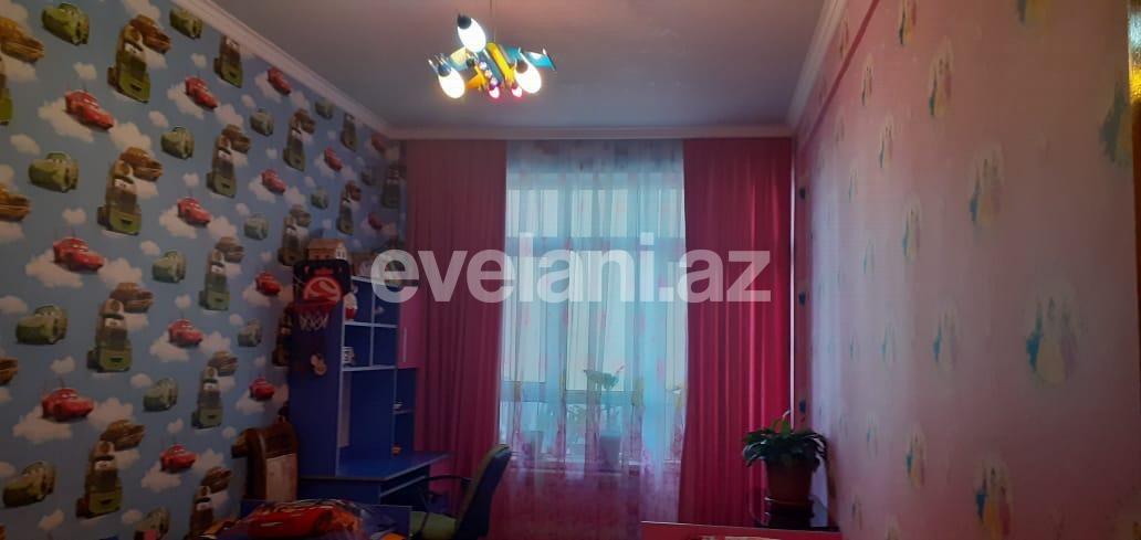 Satılır, yeni tikili, 3 otaqlı, 135 m², İnşaatçılar m.