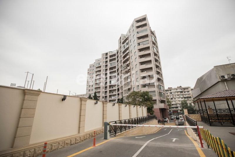 Satılır, yeni tikili, 2 otaqlı, 90 m², Gənclik m.