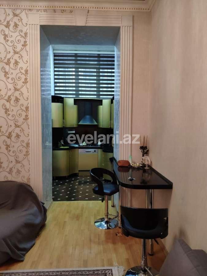 Satılır, köhnə tikili, 4 otaqlı, 120 m², Sahil m.