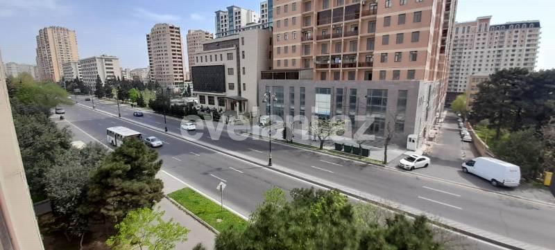 Satılır, köhnə tikili, 3 otaqlı, 70 m², Yasamal r.