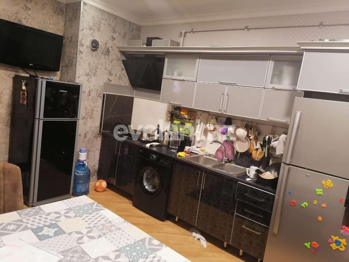 Sale, new building, 3 room, 134 m², Inshaatchilar m.