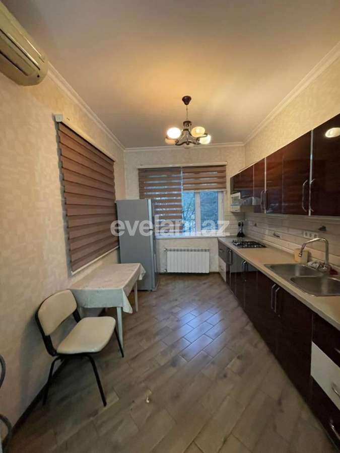 Satılır, köhnə tikili, 2 otaqlı, 90 m², İçəri Şəhər m.