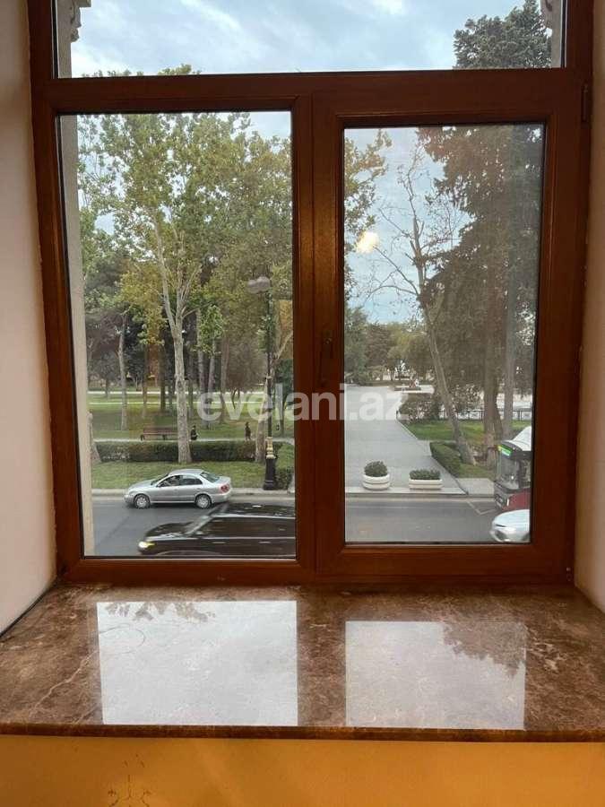 Satılır, köhnə tikili, 2 otaqlı, 90 m², İçəri Şəhər m.