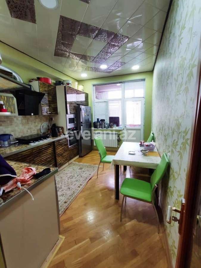 Satılır, yeni tikili, 4 otaqlı, 145 m², Neftçilər m.