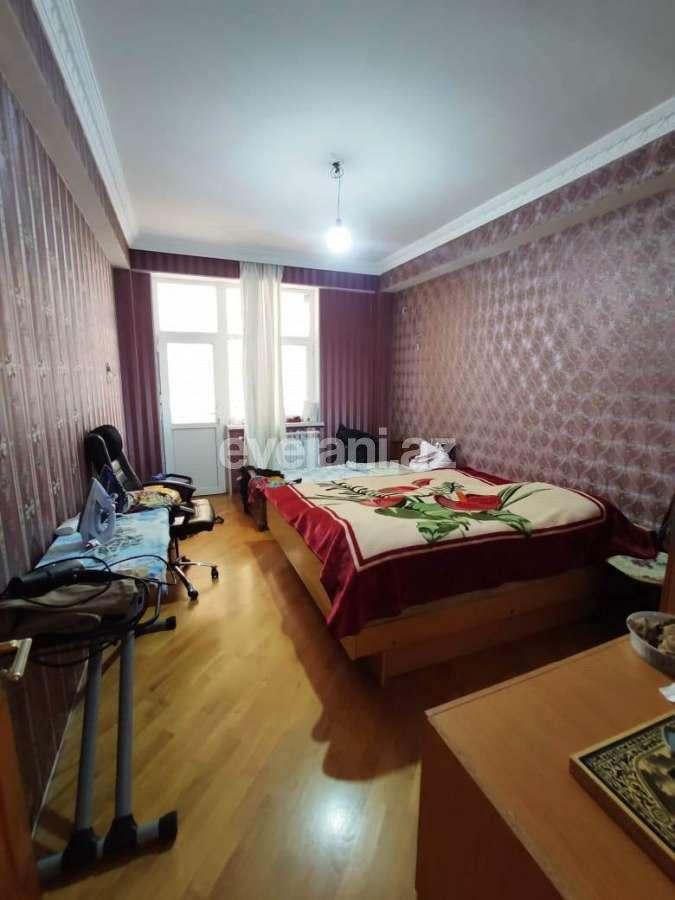 Satılır, yeni tikili, 4 otaqlı, 145 m², Neftçilər m.