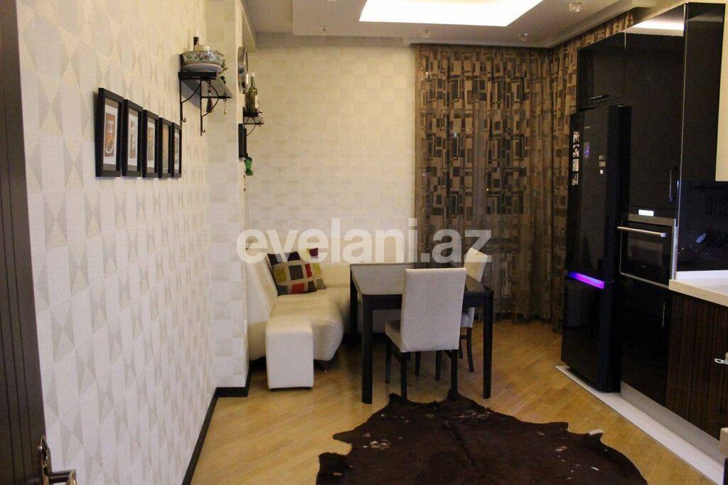 Satılır, yeni tikili, 3 otaqlı, 140 m², İnşaatçılar m.