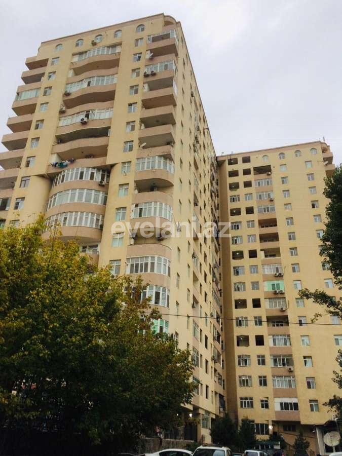 Satılır, yeni tikili, 3 otaqlı, 140 m², İnşaatçılar m.