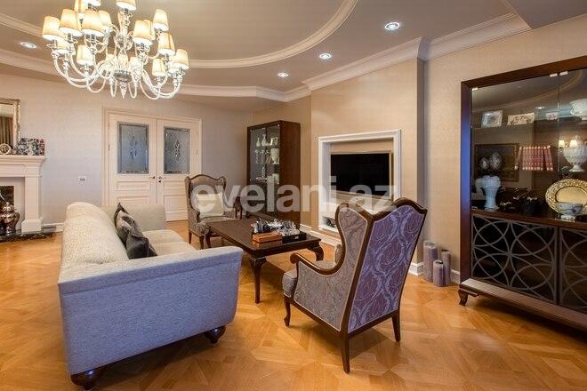 Продаётся, новостройка, 4-комнаты, 250 m², Низами m.