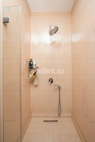 Продаётся, новостройка, 4-комнаты, 250 m², Низами m.