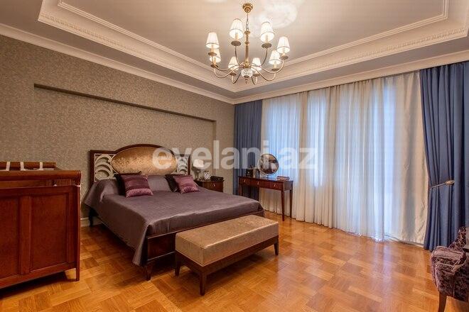 Продаётся, новостройка, 4-комнаты, 250 m², Низами m.