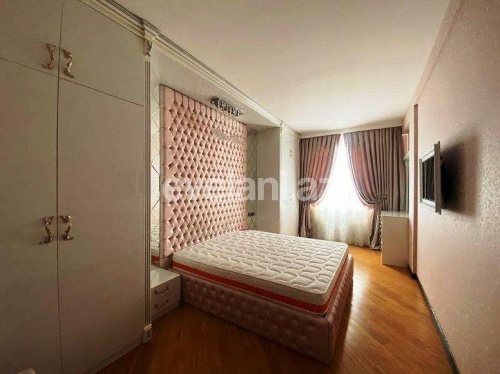 Satılır, yeni tikili, 3 otaqlı, 125 m², Memar Əcəmi m.