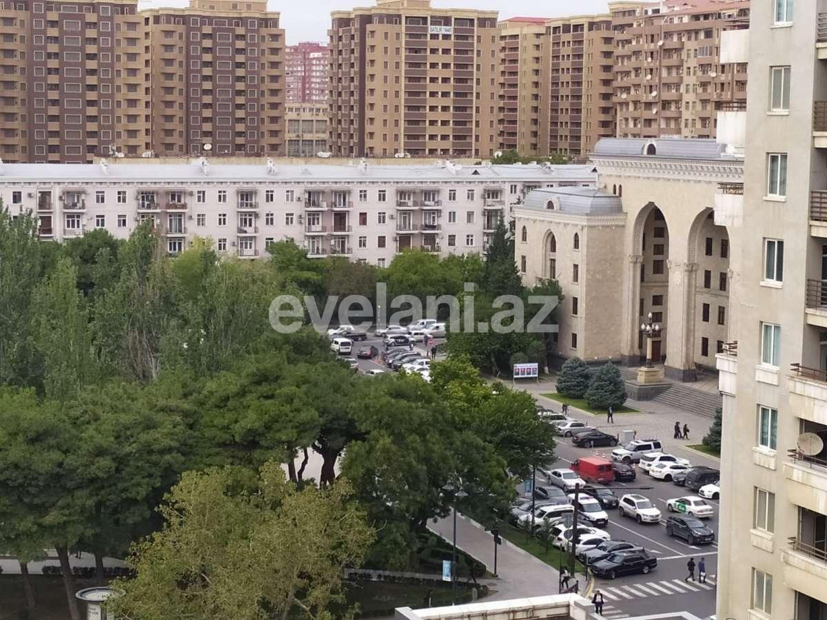 Kirayə verilir, yeni tikili, 5 otaqlı, 360 m², 28 may m.