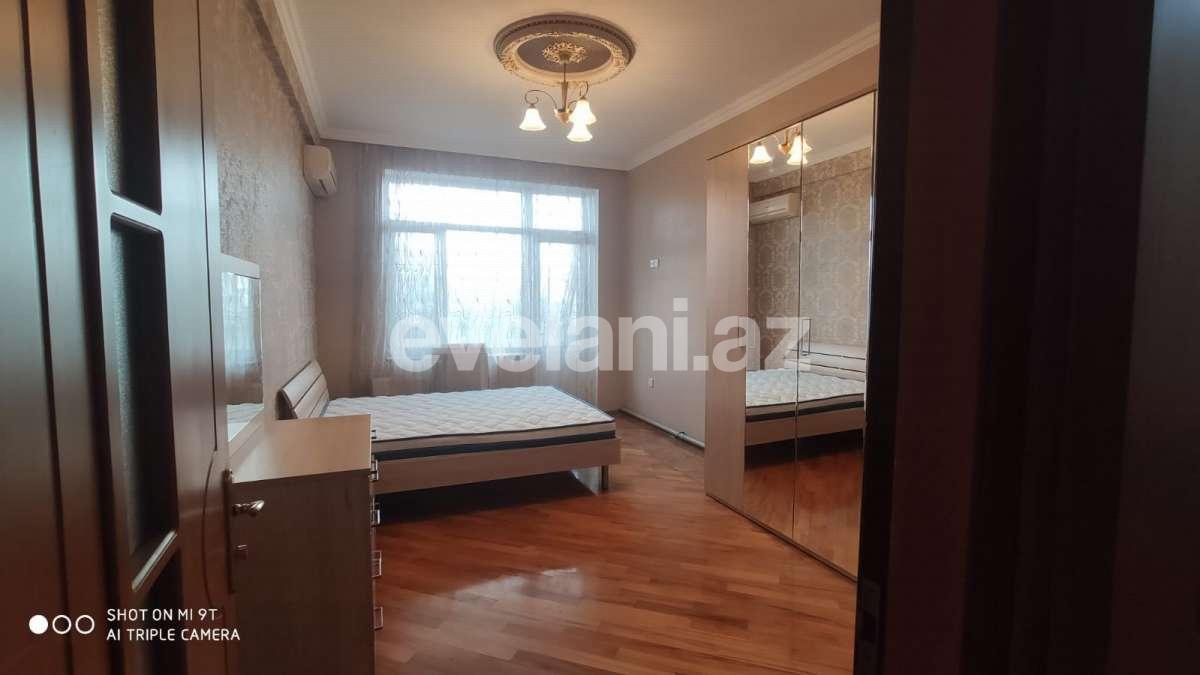 Satılır, yeni tikili, 3 otaqlı, 105 m², İnşaatçılar m.