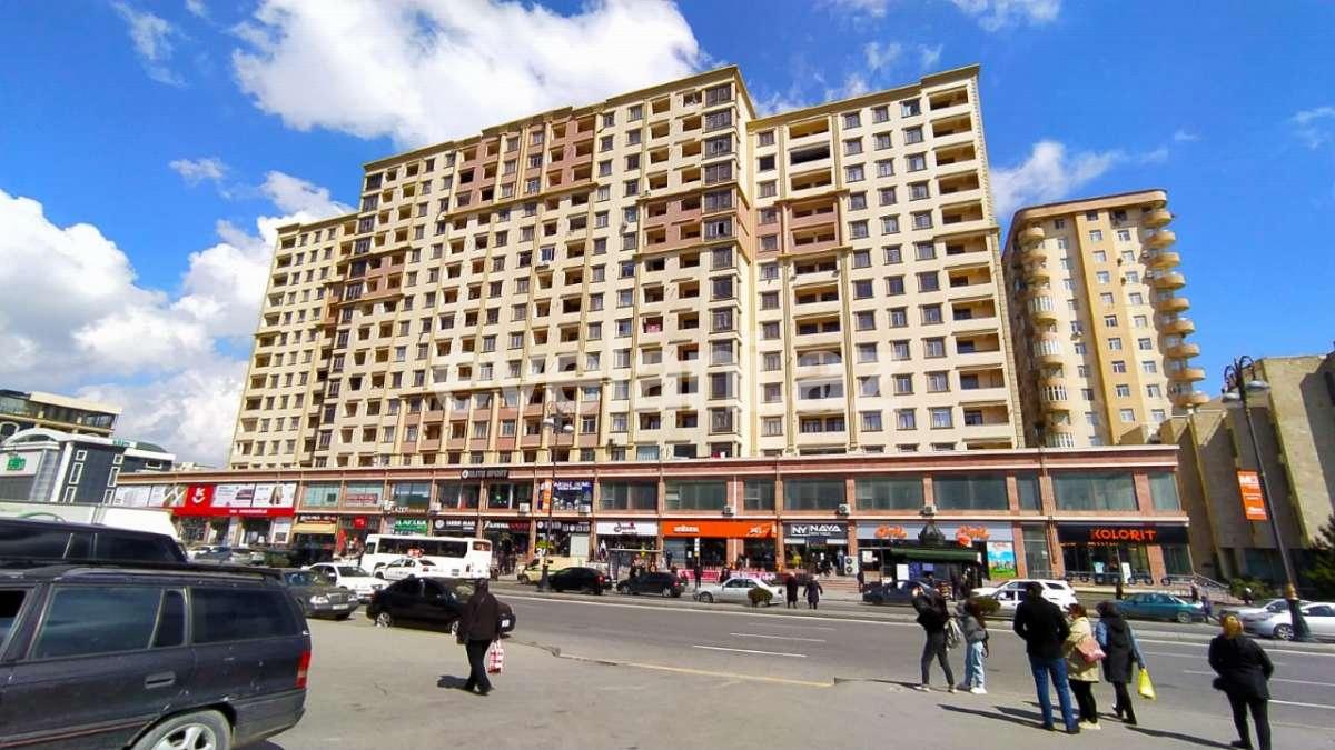 Satılır, yeni tikili, 3 otaqlı, 105 m², İnşaatçılar m.